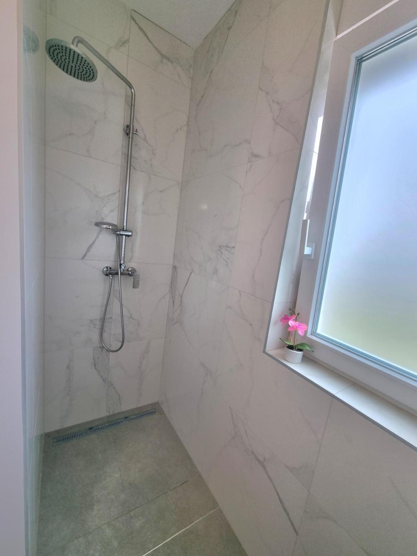 Crystal Apartment Umag Exterior photo